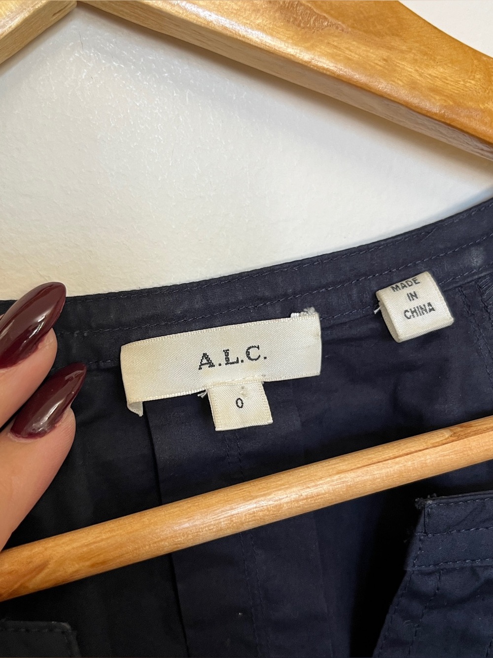 A.L.C. Top Womens Sz 0 Navy Blue Chloe Oversized Cotton Poplin Puff Sleeves Work - Picture 5 of 6